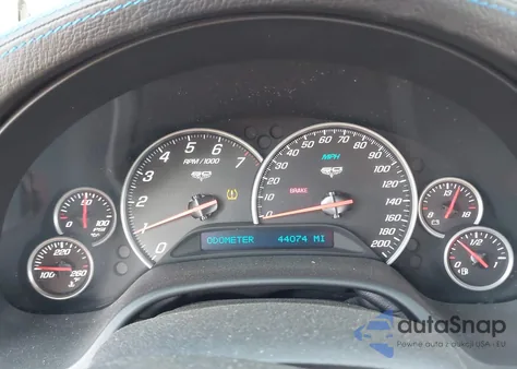 2013 Chevrolet Corvette 427 из США, поврежденный, VIN 1G1YZ3DEXD5701159